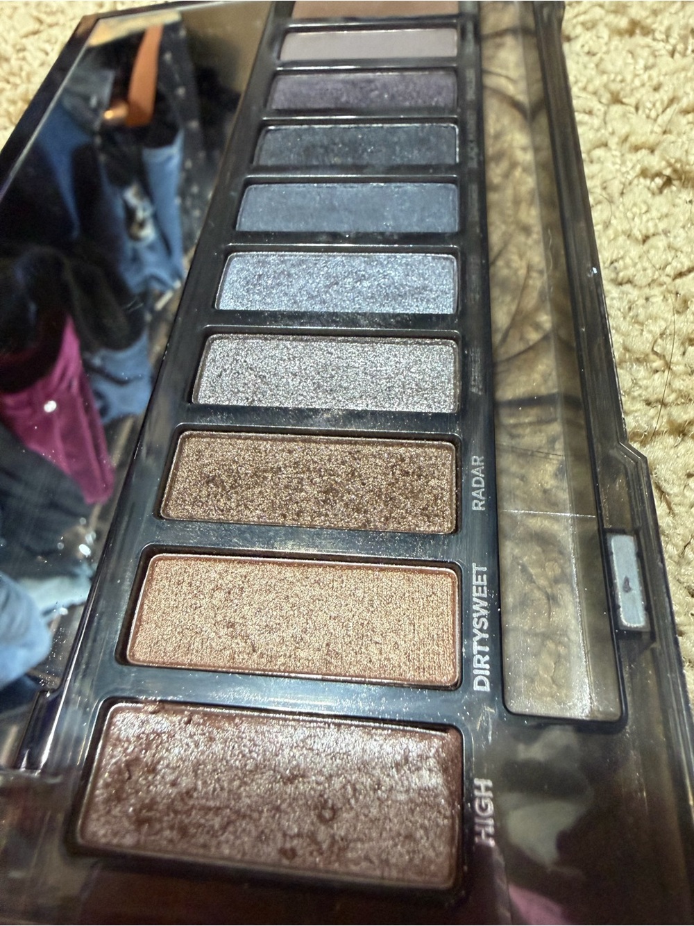 Urban Decay NAKED Smoky Eyeshadow Palette - Picture 6 of 7
